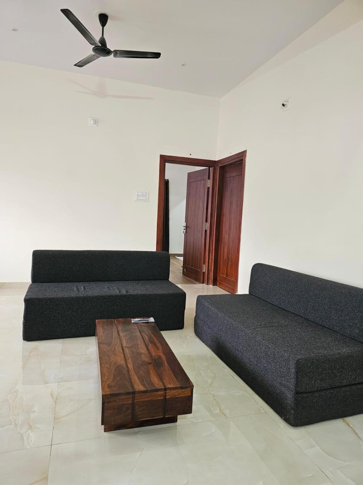 The Nest Bed & Breakfast Bhubaneswar Exterior photo